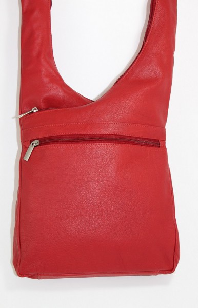 T094 - kleine Schauchtasche aus Rindleder